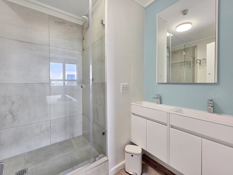 2 Bedroom Property for Sale in Zonnebloem Western Cape